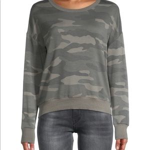 Splendid Camo Sweatshirt Sz. L